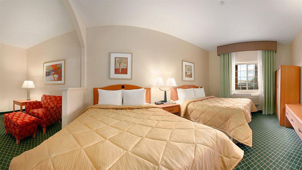 Comfort Inn & Suites Oakland Airport Buitenkant foto