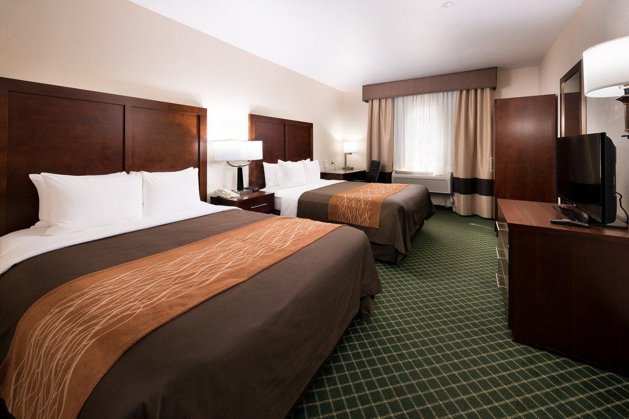 Comfort Inn & Suites Oakland Airport Buitenkant foto