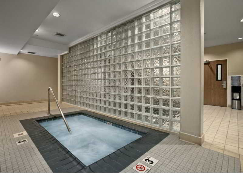 Comfort Inn & Suites Oakland Airport Buitenkant foto