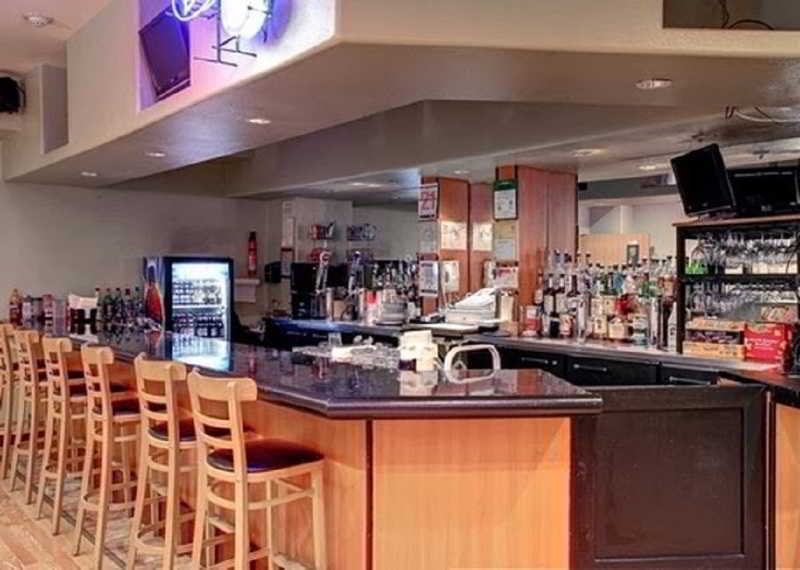 Comfort Inn & Suites Oakland Airport Buitenkant foto