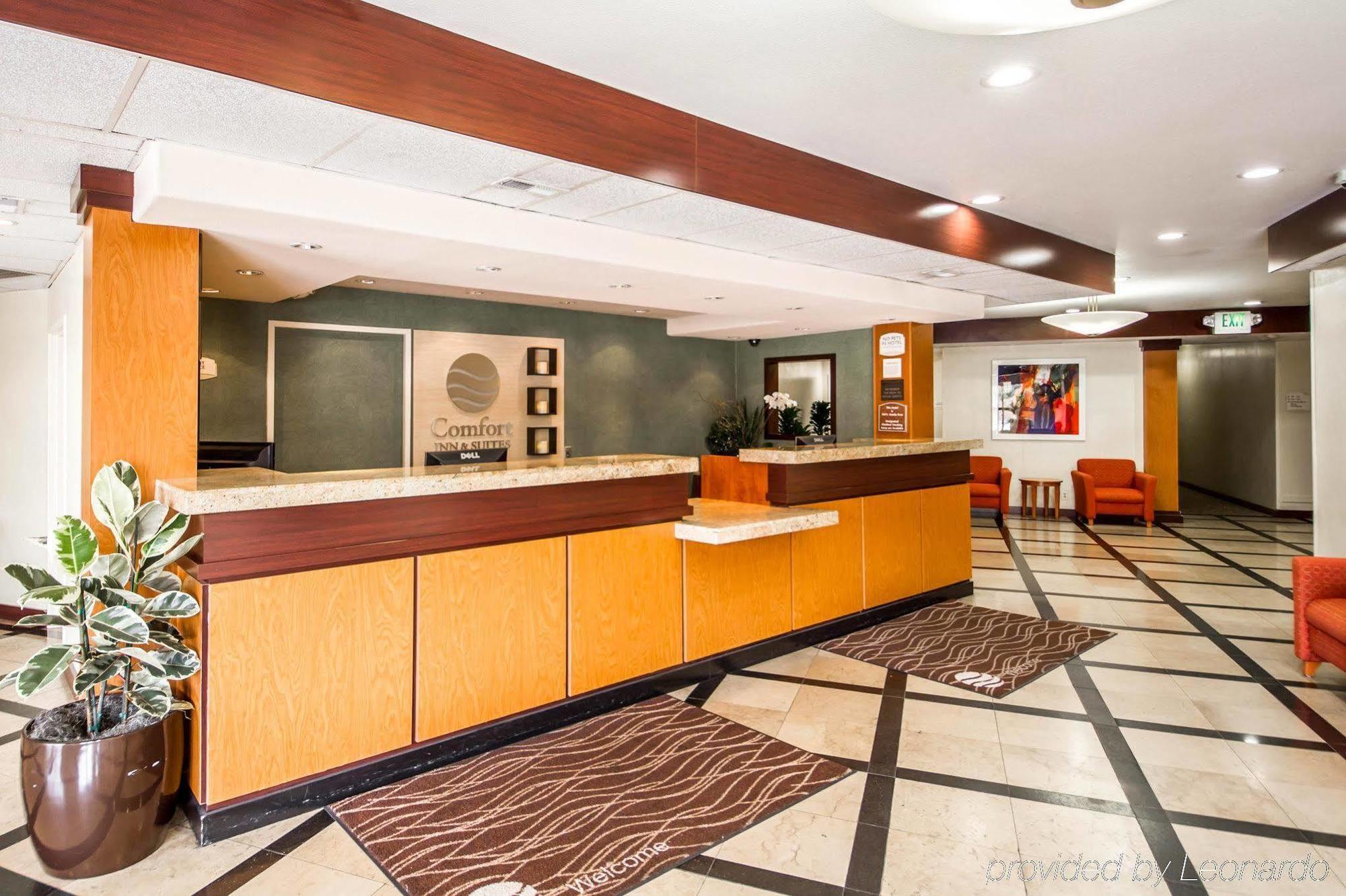 Comfort Inn & Suites Oakland Airport Buitenkant foto