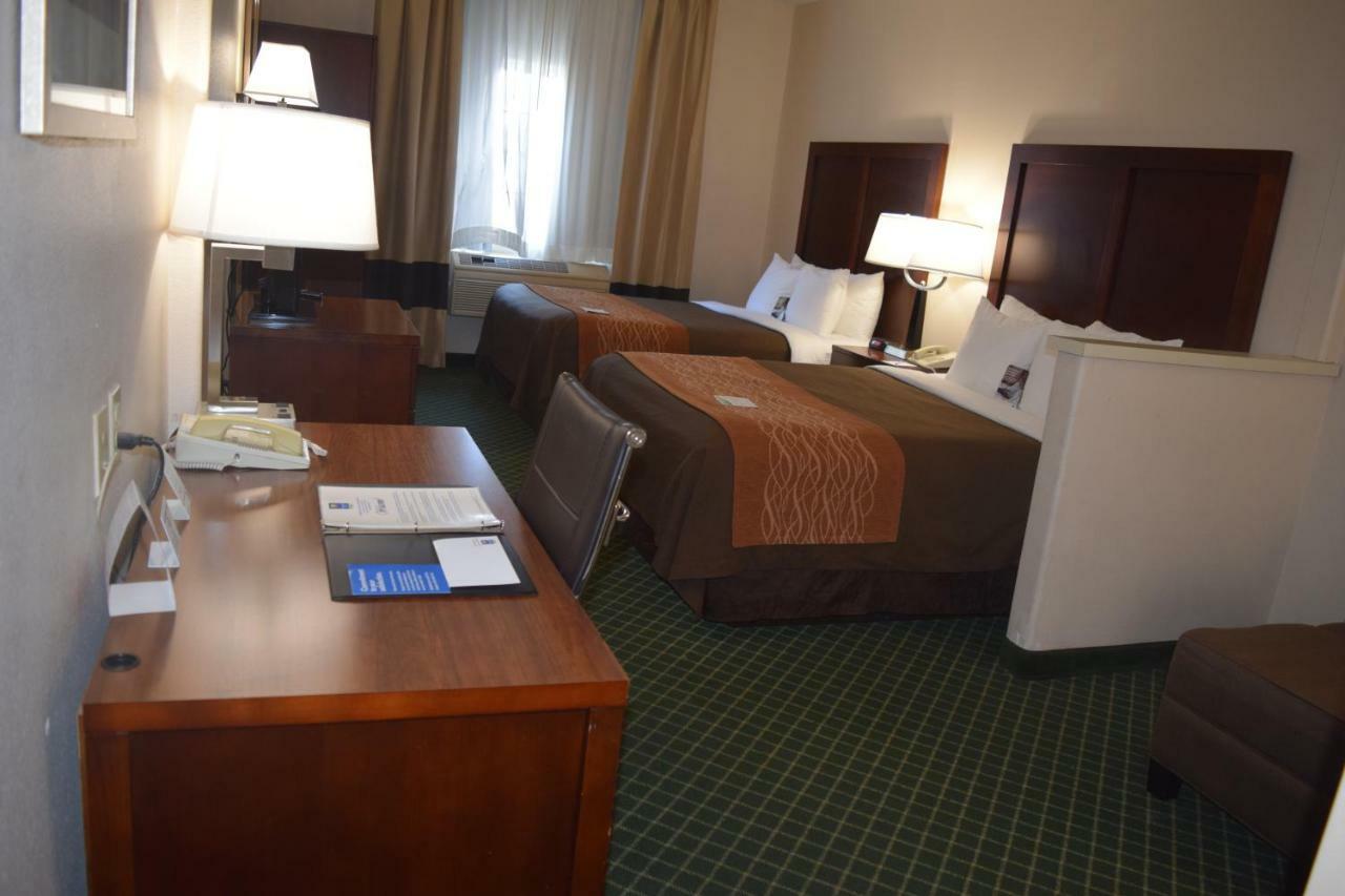 Comfort Inn & Suites Oakland Airport Buitenkant foto