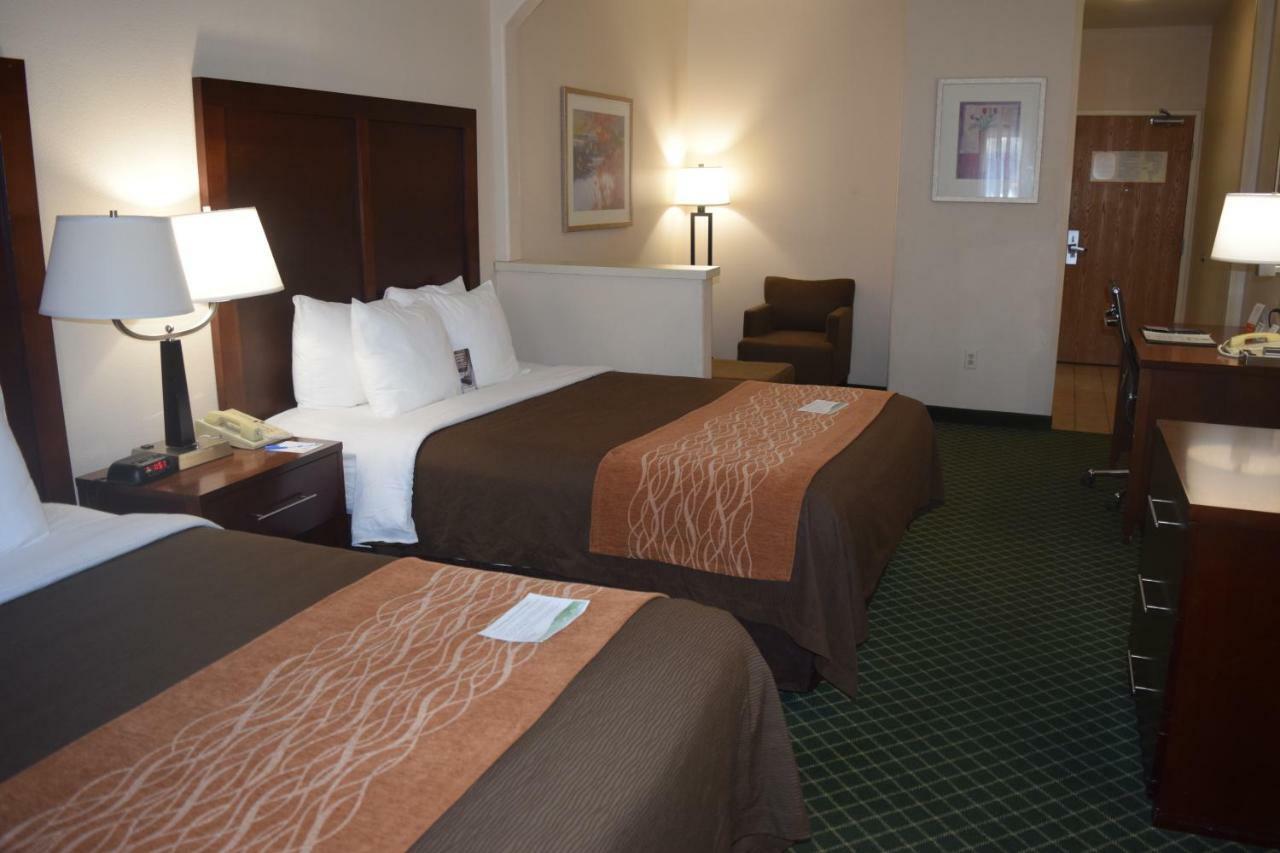 Comfort Inn & Suites Oakland Airport Buitenkant foto